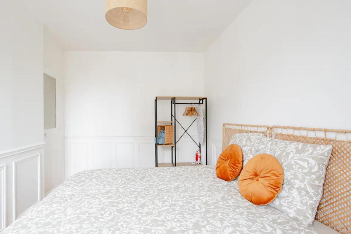Charmant Appartement Cosy A Suresnes Exterior foto