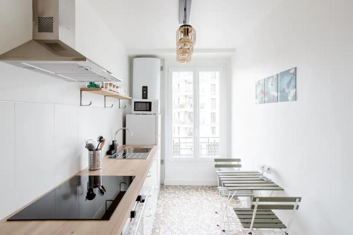 Charmant Appartement Cosy A Suresnes Exterior foto